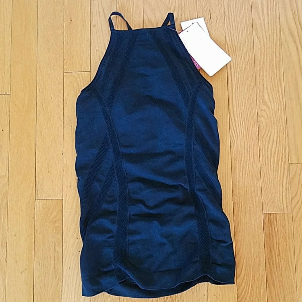 Athleta Headstand Tank